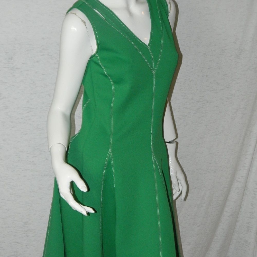 DKNY Dress Green  White Stitching Detail Scuba Material  Shoulder Cutout Size 12